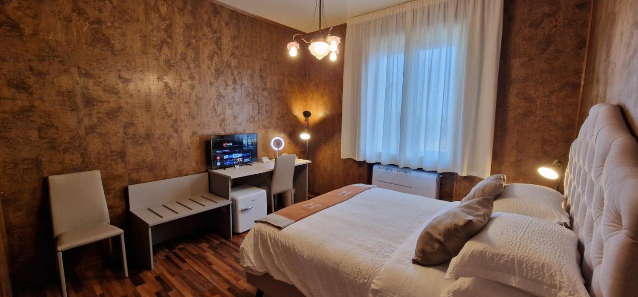 Forumguesthouse Verdi Centro Storico * Parma